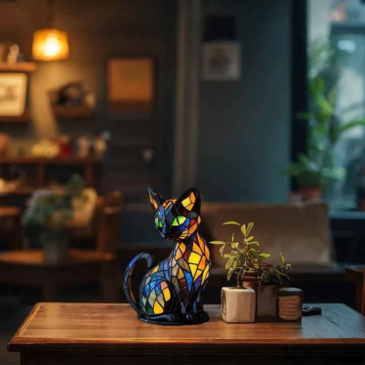Luminous cat – handmade lamp that makes hearts shine